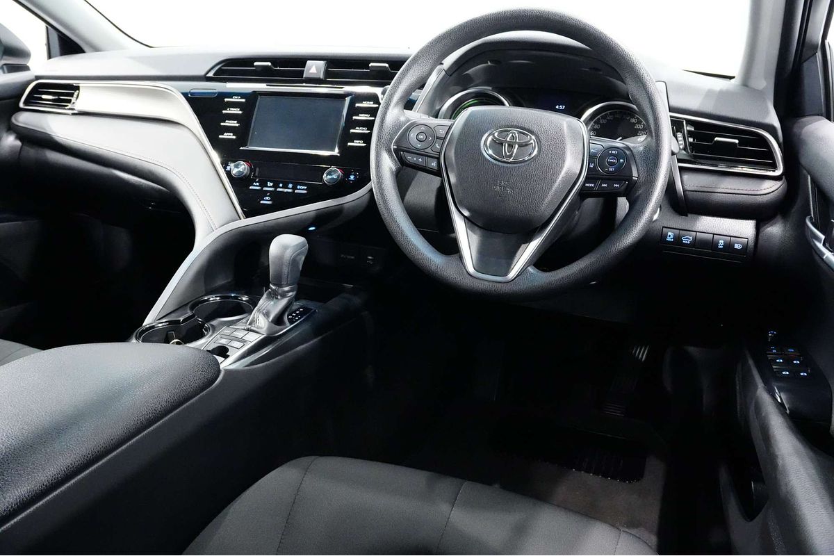 2020 Toyota Camry Ascent AXVH71R