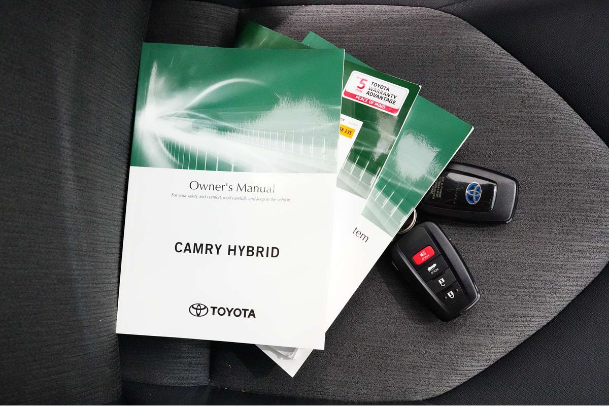 2020 Toyota Camry Ascent AXVH71R