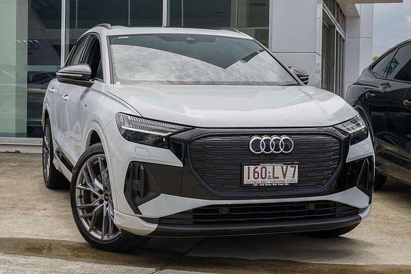 2024 Audi Q4 e-tron 55 F4