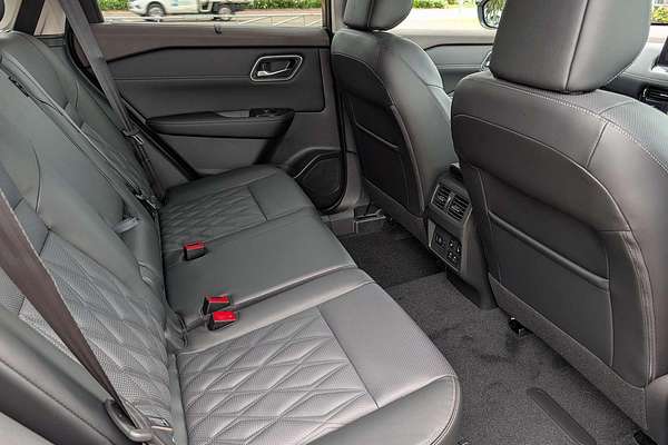 2025 Nissan X-TRAIL Ti-L T33