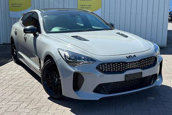 2022 Kia Stinger GT CK thumb-0