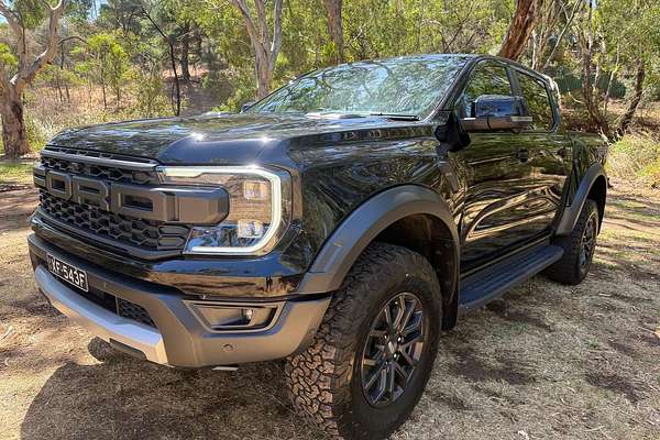 2024 Ford Ranger Raptor 4X4 3.0L thumb-3