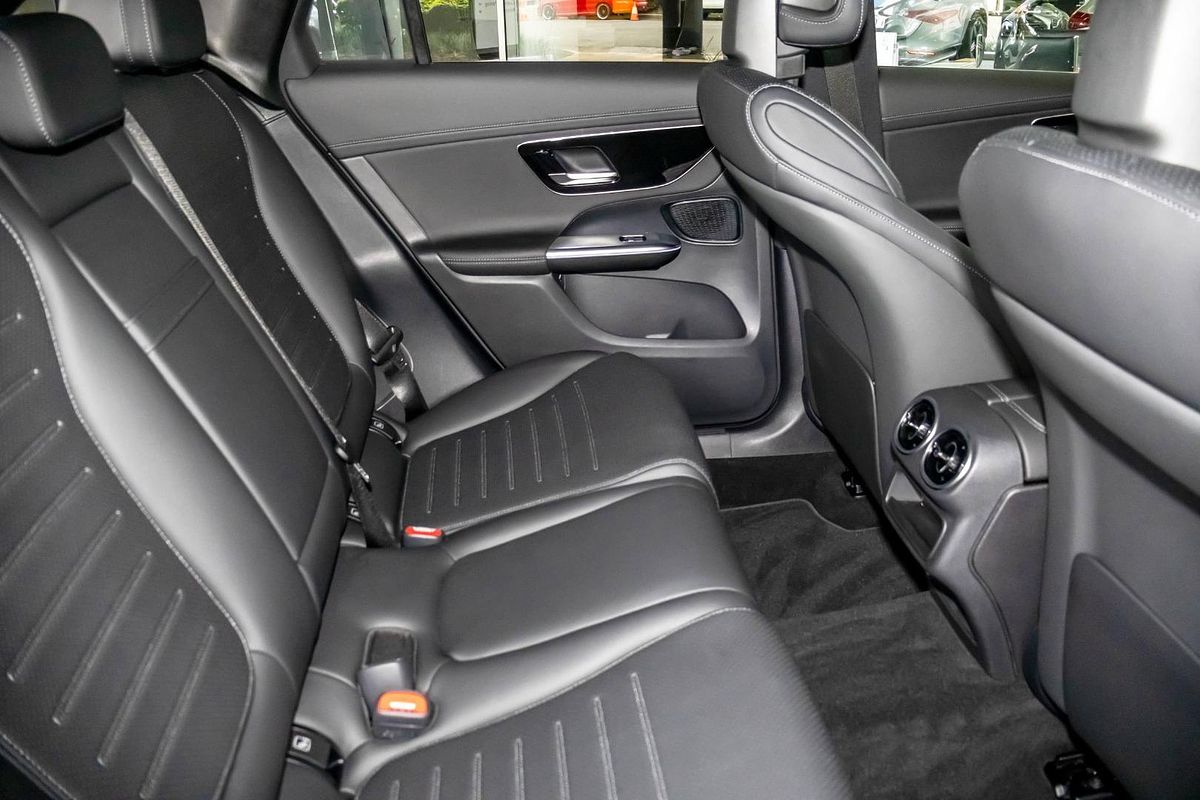 X254 806MY GLC200 WAG 9G 9sp 2 0T/17kW