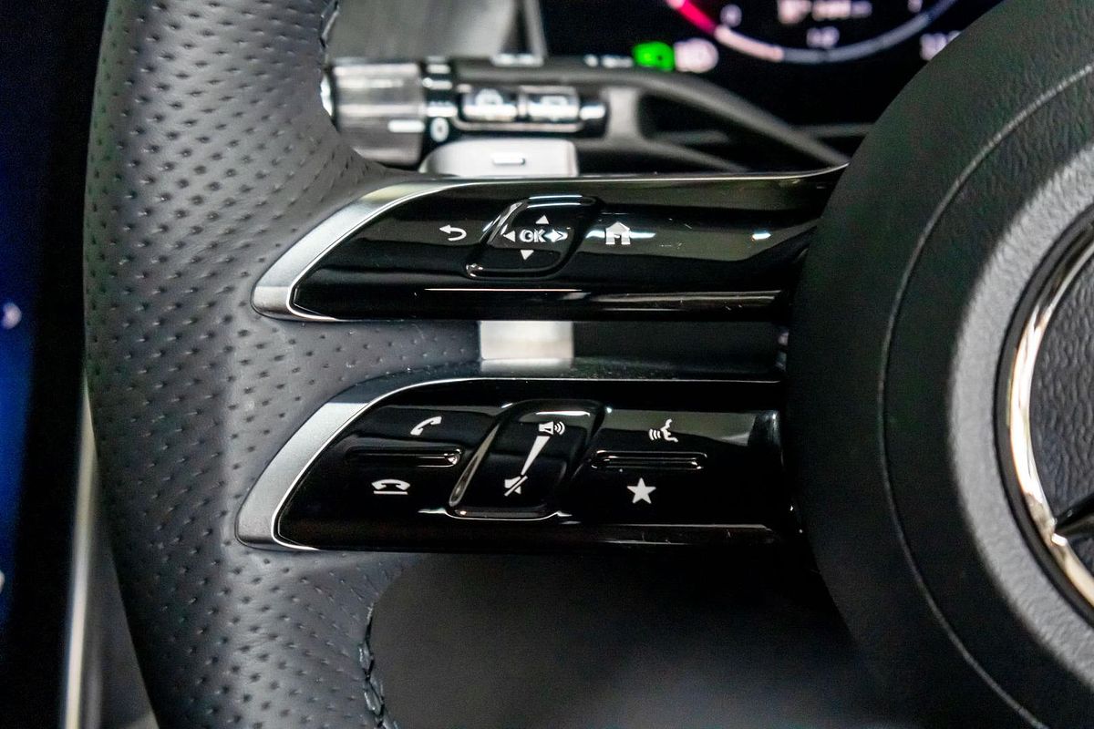 X254 806MY GLC200 WAG 9G 9sp 2 0T/17kW