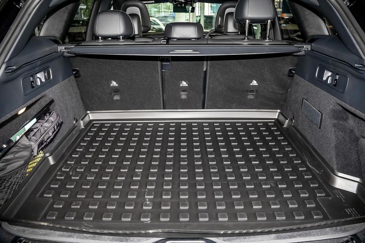 X254 806MY GLC200 WAG 9G 9sp 2 0T/17kW