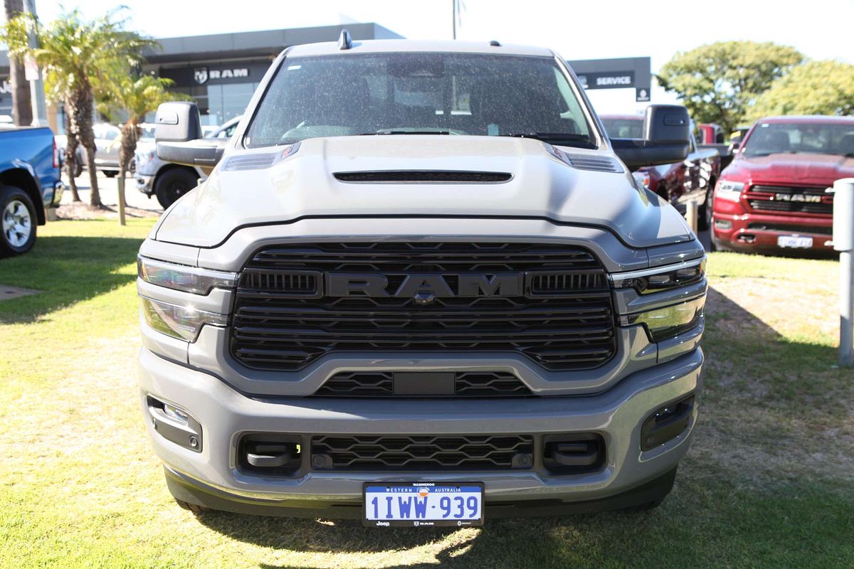 2025 RAM 2500 Laramie DJ 4X4