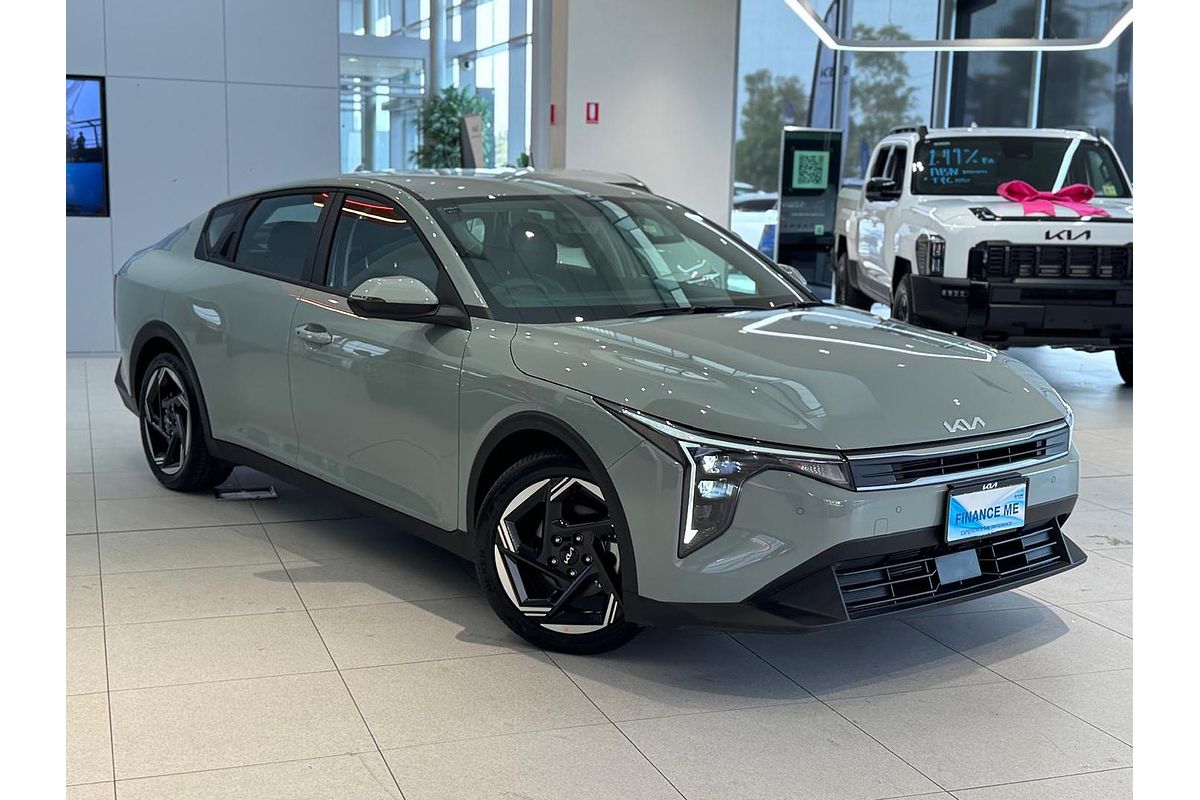 2025 Kia K4 Sport+ CL4m