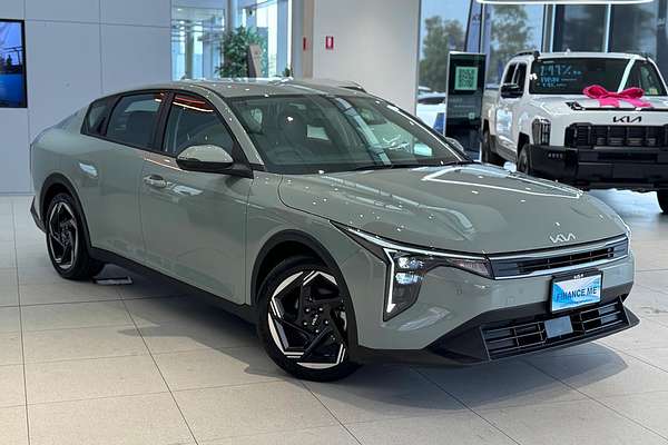 2025 Kia K4 Sport+ CL4m