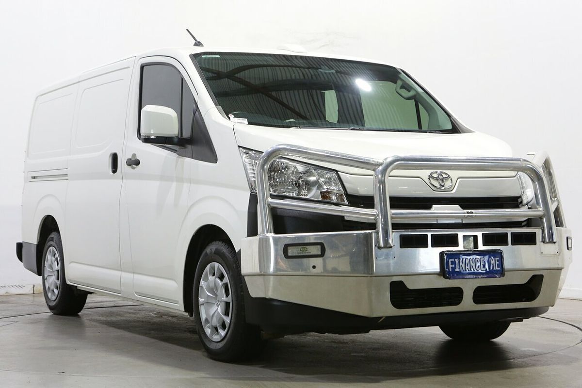 2022 Toyota Hiace GDH300R LWB