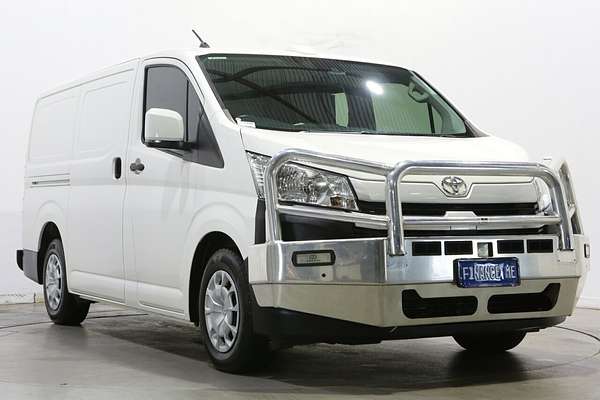 2022 Toyota Hiace GDH300R LWB