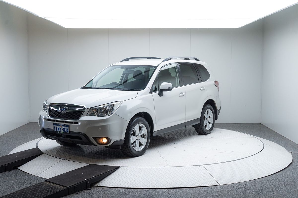 2015 Subaru Forester 2.0D-L S4