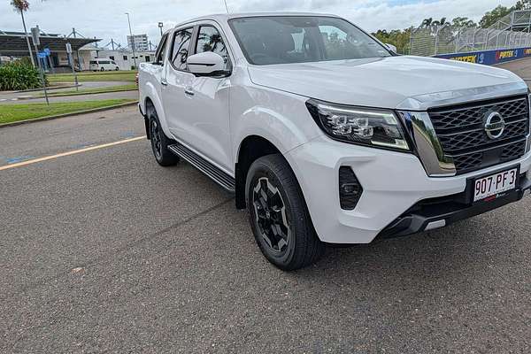 2025 Nissan Navara ST-X D23 4X4
