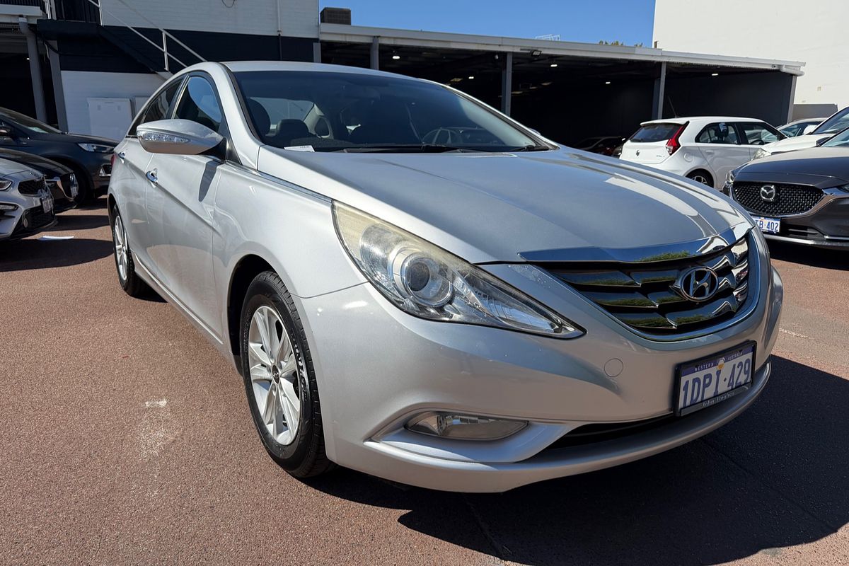 2010 Hyundai i45 Active YF