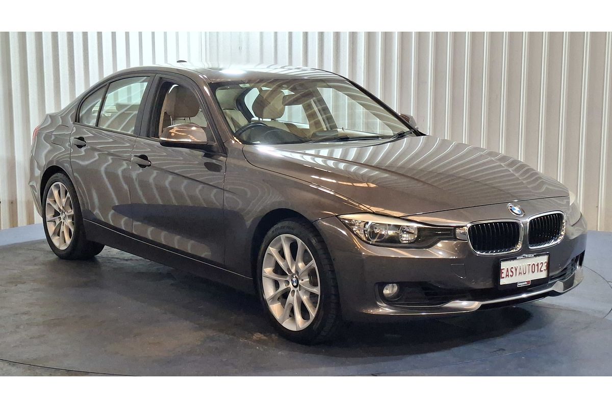 2014 BMW 3 Series 320i F30