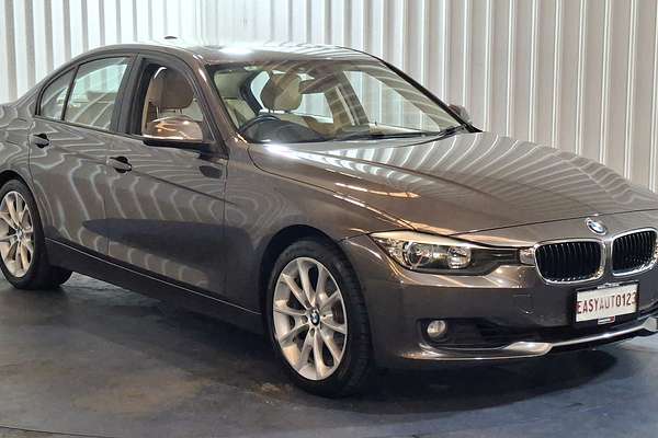 2014 BMW 3 Series 320i F30