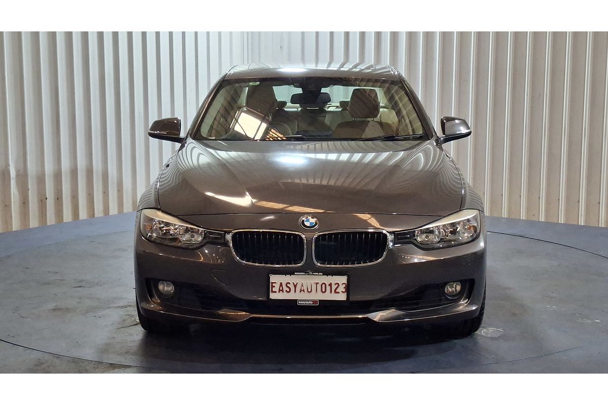 2014 BMW 3 Series 320i F30