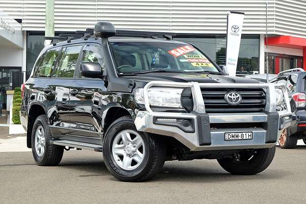 2017 Toyota Landcruiser GX VDJ200R