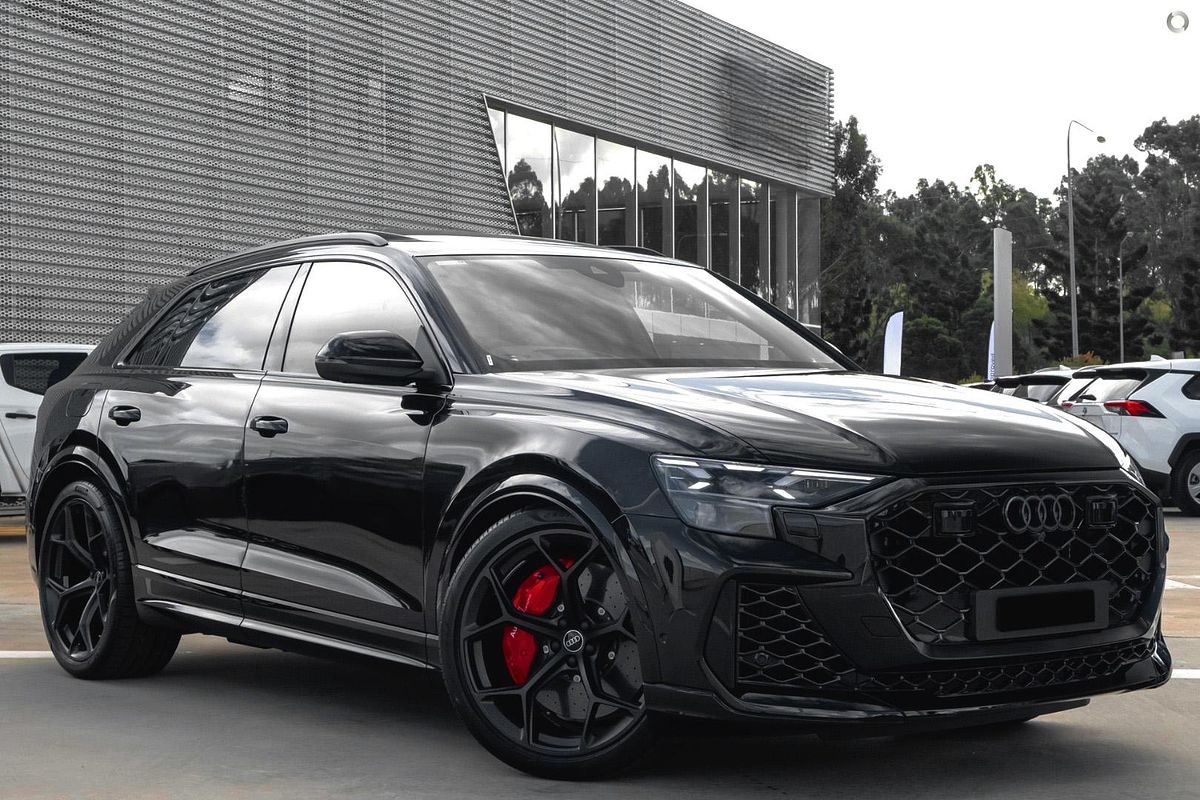 2025 Audi RS Q8 TFSI performance F1