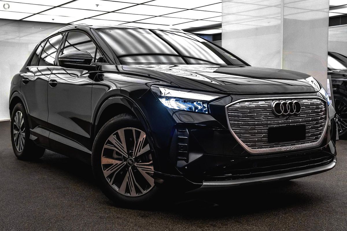 2025 Audi Q4 e-tron 45 F4