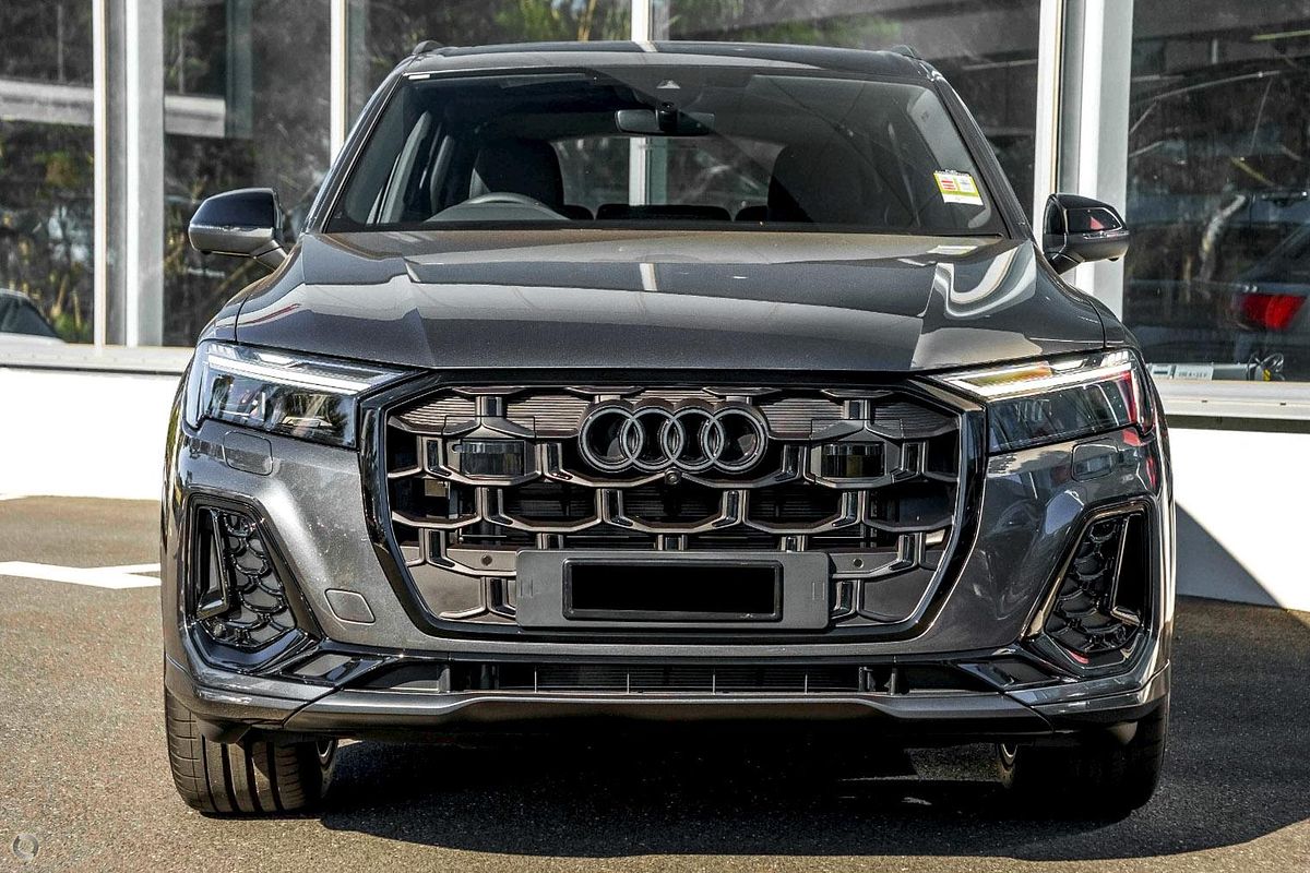 2025 Audi Q7 TDI 170kW S line edition 4M