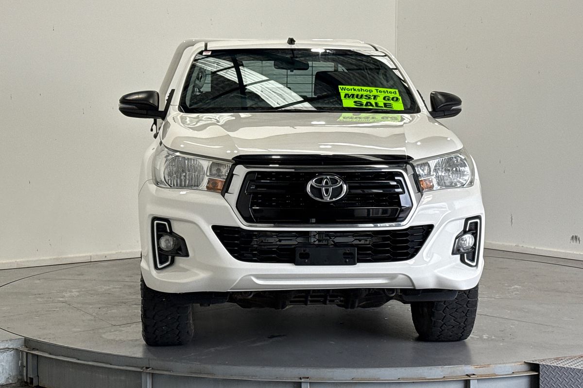 2018 Toyota Hilux SR (4x4) GUN126R MY19 4X4