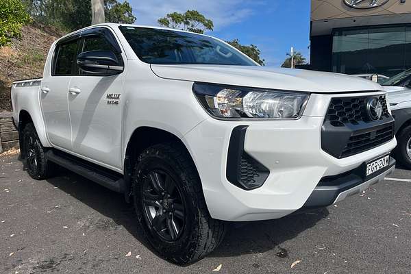 2024 Toyota Hilux SR GUN126R 4X4