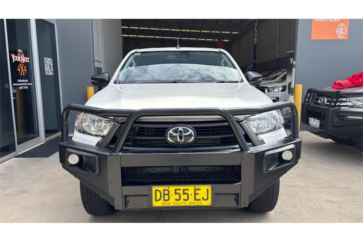 2021 Toyota Hilux SR GUN126R 4X4