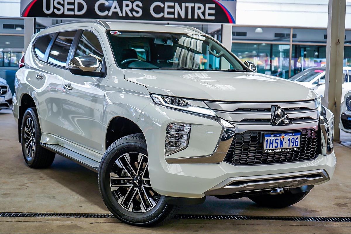 2022 Mitsubishi Pajero Sport GLS QF