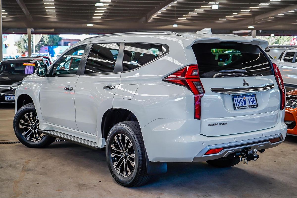 2022 Mitsubishi Pajero Sport GLS QF