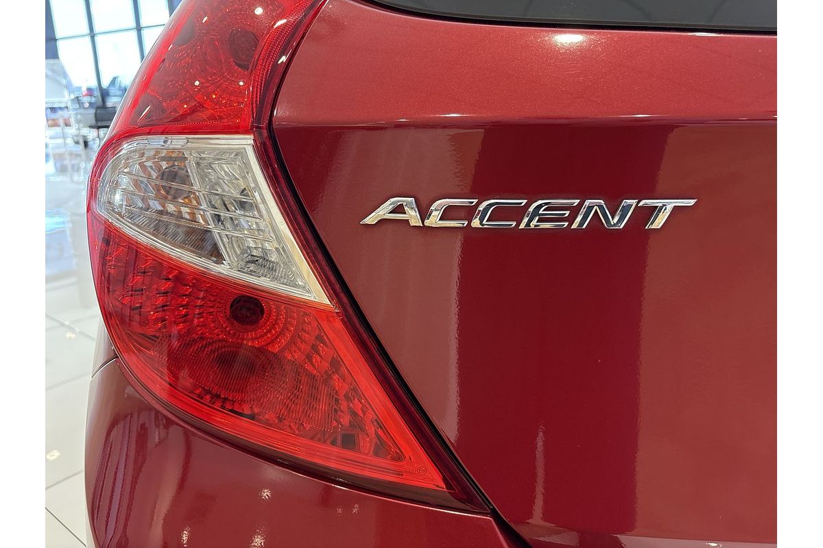2018 Hyundai Accent Sport RB6