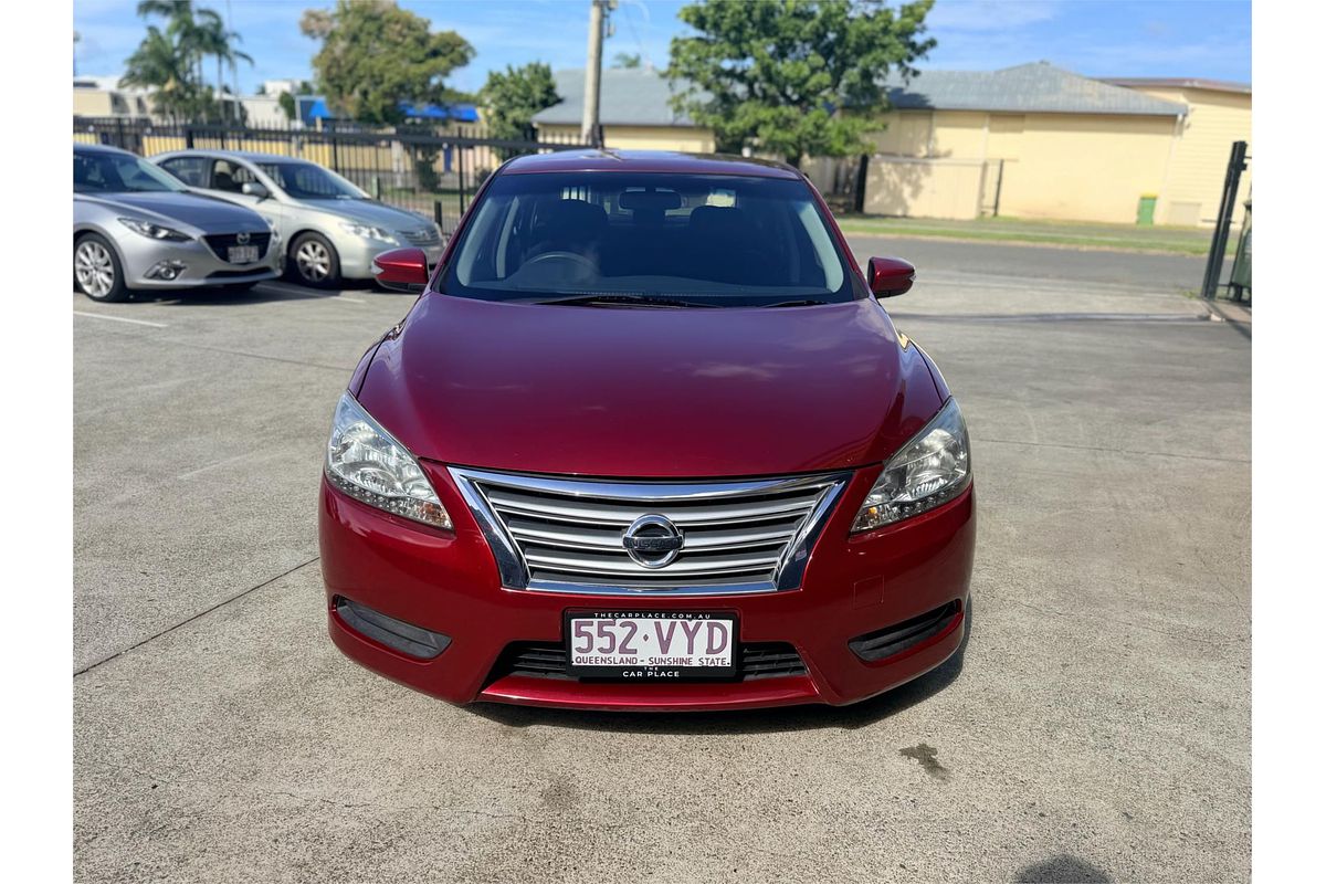 2013 Nissan Pulsar ST B17