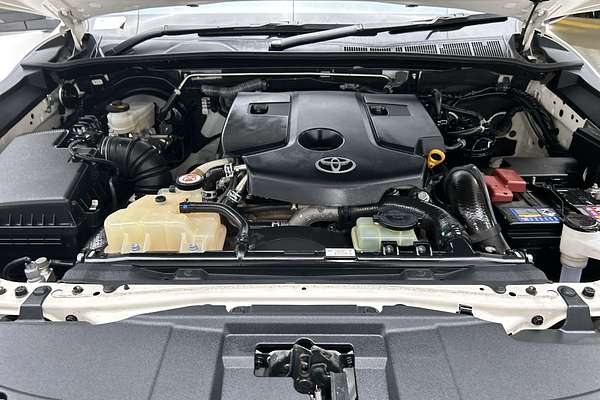 2022 Toyota Hilux SR GUN126R 4X4 thumb-10