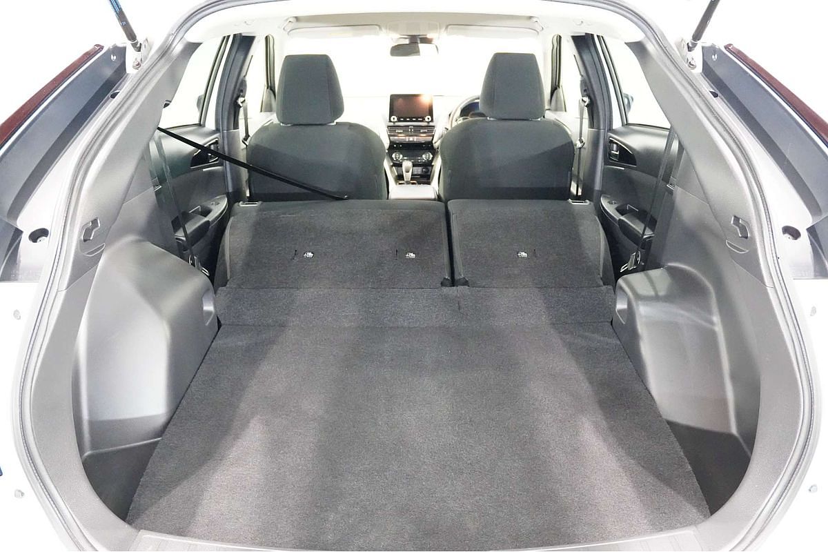 2022 Mitsubishi Eclipse Cross LS YB