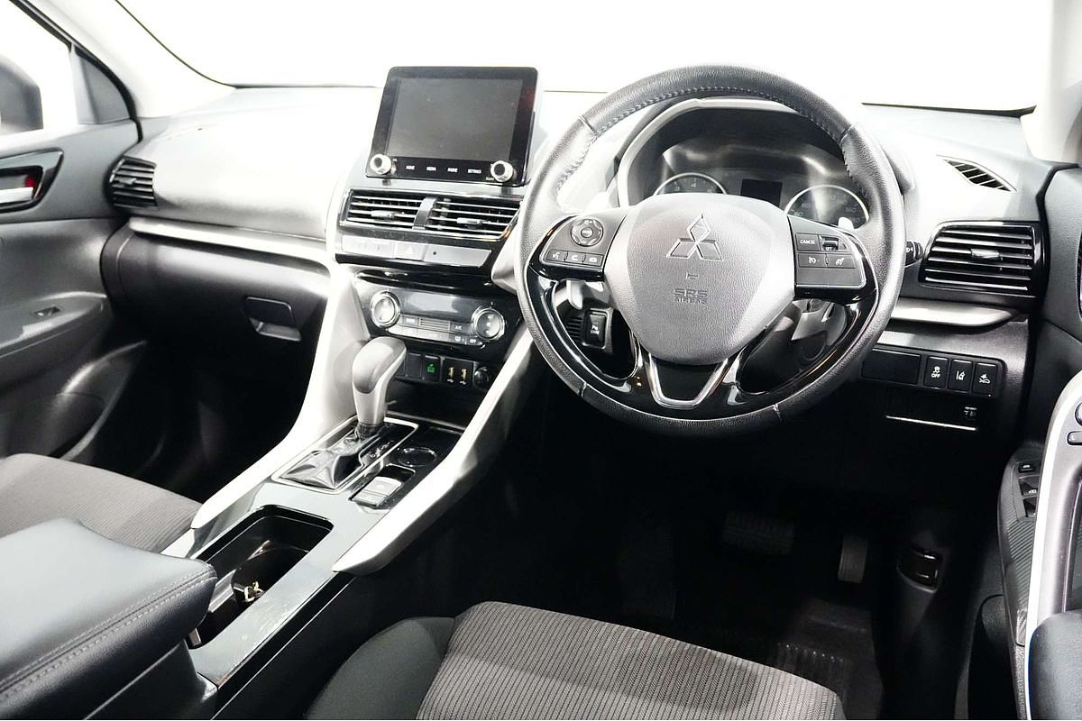 2022 Mitsubishi Eclipse Cross LS YB