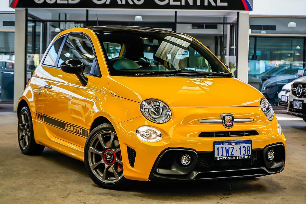 2021 Abarth 595 Series 4