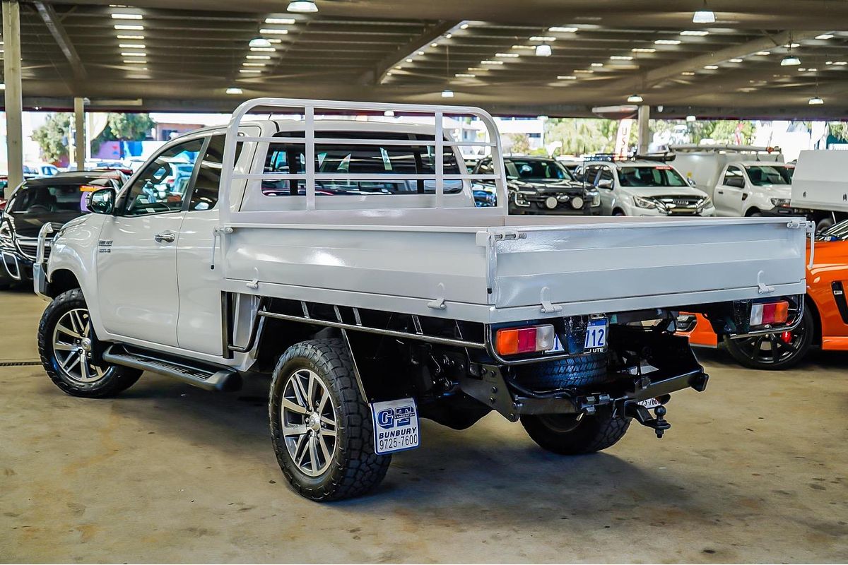 2020 Toyota Hilux SR5 GUN126R 4X4