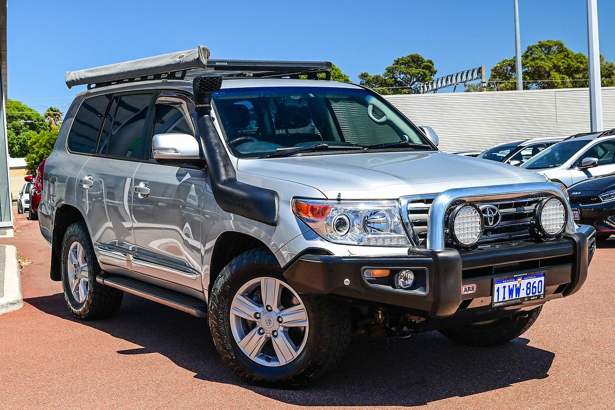2014 Toyota Landcruiser Sahara VDJ200R