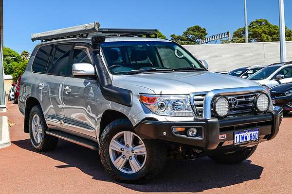 2014 Toyota Landcruiser Sahara VDJ200R