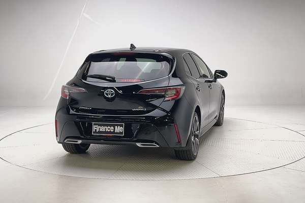 2020 Toyota Corolla ZR Hybrid ZWE211R thumb-1