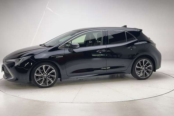 2020 Toyota Corolla ZR Hybrid ZWE211R thumb-6