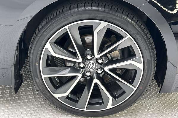 2020 Toyota Corolla ZR Hybrid ZWE211R thumb-9