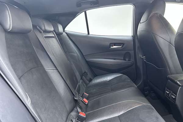 2020 Toyota Corolla ZR Hybrid ZWE211R thumb-11