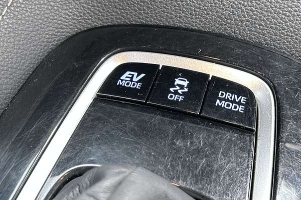 2020 Toyota Corolla ZR Hybrid ZWE211R thumb-14