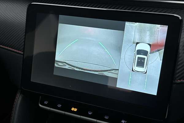 2023 MG ZST Essence thumb-15