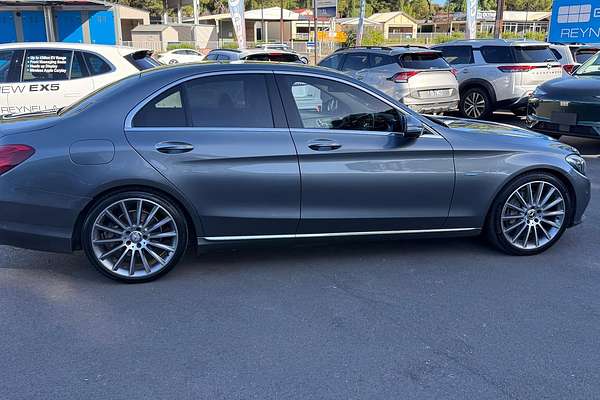 2017 Mercedes-Benz C-Class C350 e W205 thumb-2