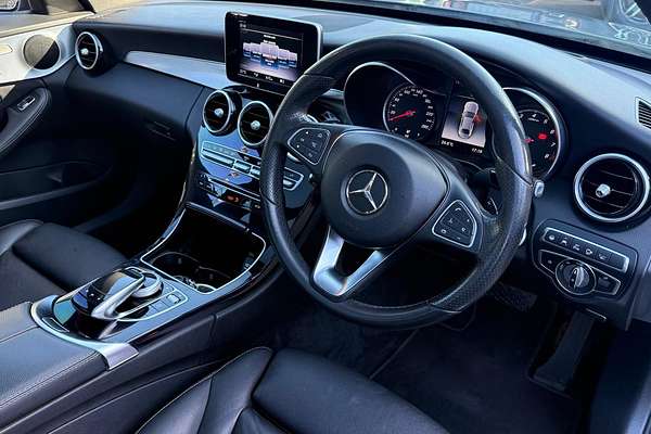 2017 Mercedes-Benz C-Class C350 e W205 thumb-9