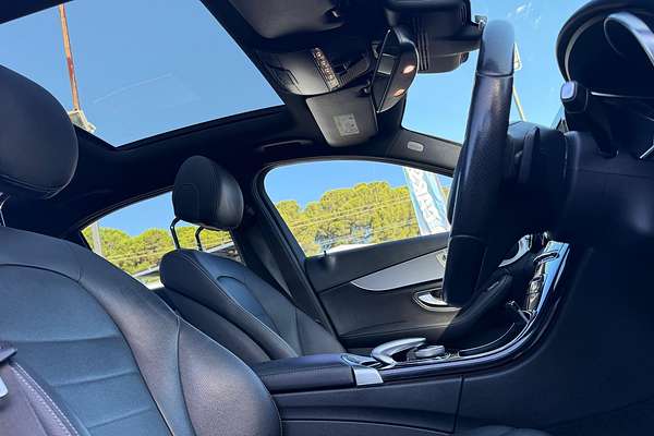 2017 Mercedes-Benz C-Class C350 e W205 thumb-11