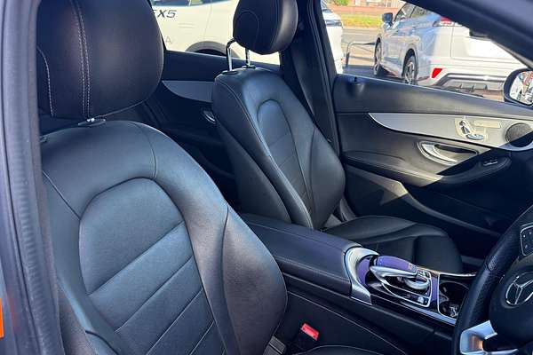 2017 Mercedes-Benz C-Class C350 e W205 thumb-12