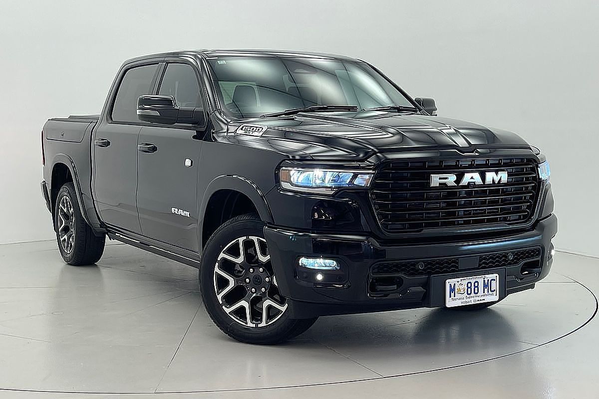 2026 RAM 1500 Laramie Sport Hurricane SO RamBox DT 4X4 SWB