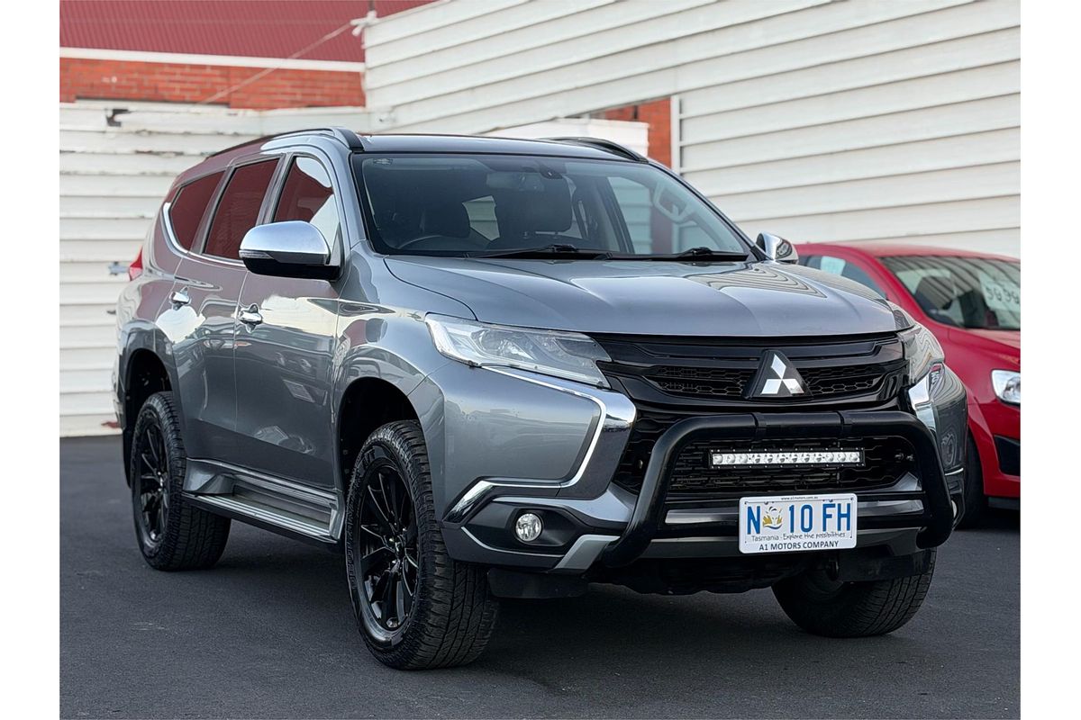 2019 Mitsubishi Pajero Sport Black Edition QE